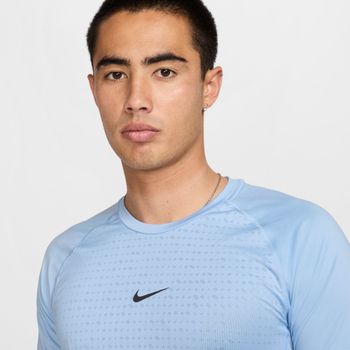 Футболка Nike M NP BREATHE SLIM SS TOP чоловіча - 3