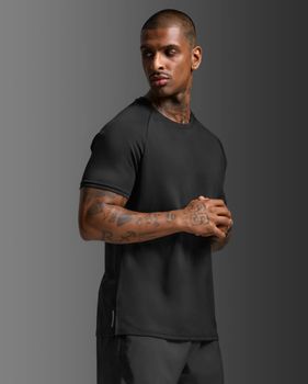 Футболка 2XU Aero Mesh Tee чоловіча - 4