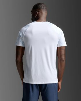 Футболка 2XU Aero Mesh Tee чоловіча - 2