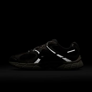 Кроссовки Nike NIKE V5 RNR мужские - 11
