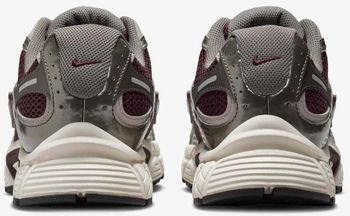 Кроссовки Nike NIKE V5 RNR мужские - 4