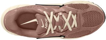 Кросівки Nike NIKE V5 RNR жіночі - 8