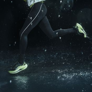 Лосини Nike W NK SWFT TFADV HR REF 7/8 TGT жіночі - 7