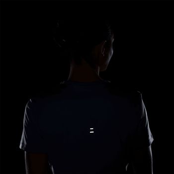 Футболка Nike W NK TEMPO SWSH HBR DF SS TOP жіноча - 5
