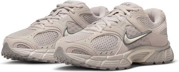 Кросівки Nike NIKE V5 RNR жіночі - 5