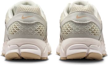 Кросівки Nike NIKE ZOOM VOMERO 5 жіночі - 6